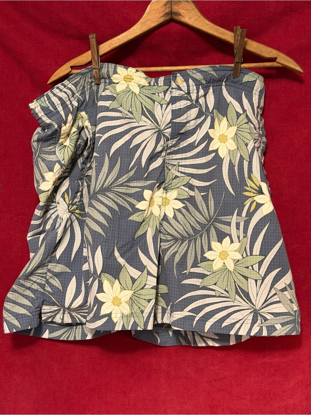 Tommy Bahama Blue Floral Men’s Swim Trunks